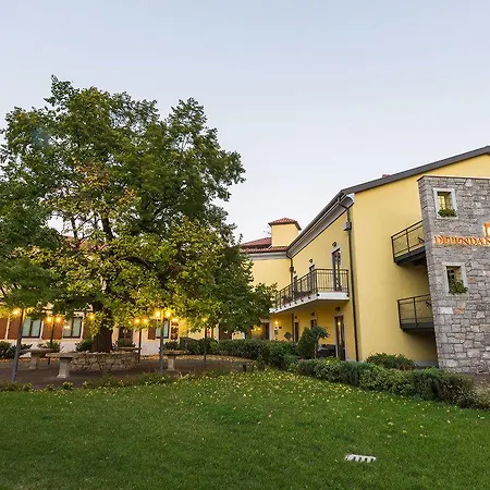 Hotel Dependance Center