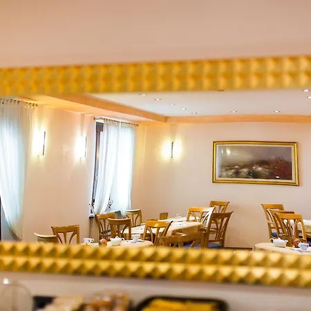 Hotel Dependance Center Basovizza