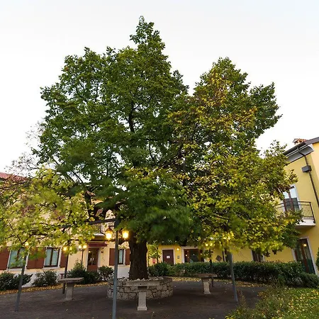 Dependance Center Hotel Basovizza